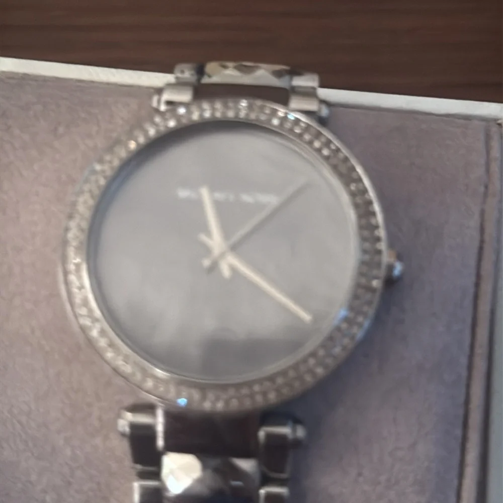 Michael Kors Silver Diamond Cut and Crystals Watch